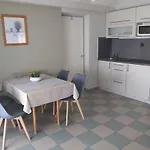 Apartmanhaz Horvath *