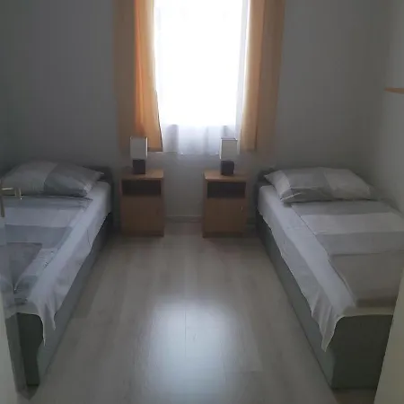 Apartmanhaz Horvath