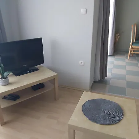 Apartmanhaz Horvath * Balatonboglar