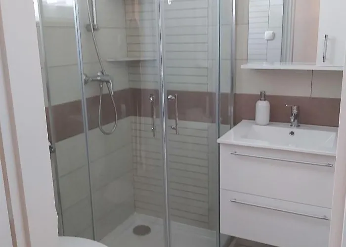 Apartmanhaz Horvath Apartment Balatonboglar