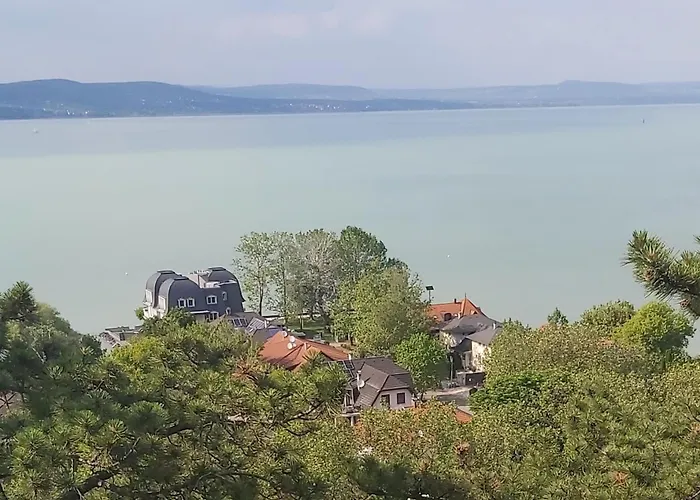 Apartmanhaz Horvath *