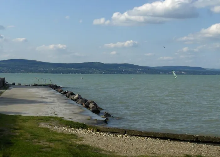 Apartmanhaz Horvath Balatonboglar