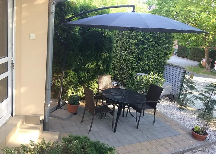 Lägenhet Apartmanhaz Horvath